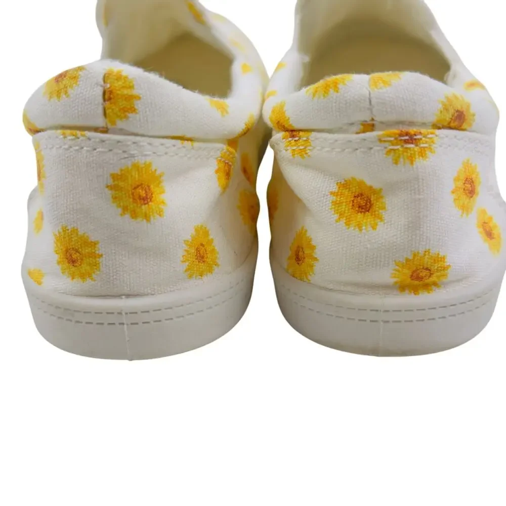 Isaac Mizrahi Lightweight Canvas Slip On Sunflower Print Sneakers Women's Size 7